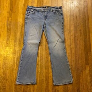 Old Navy size 14 short. Light wash distressed jeans.